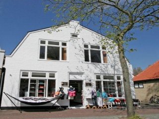 de Beurs, on holiday on Vlieland