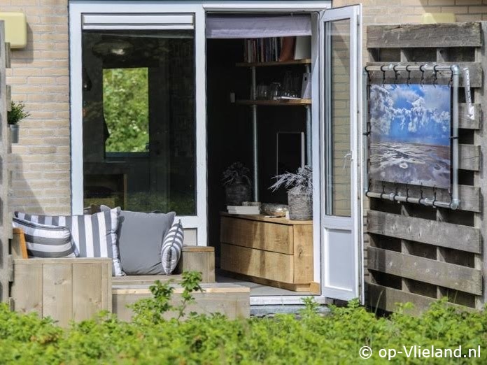 Zilt, Zand en Zon, on holiday on Vlieland